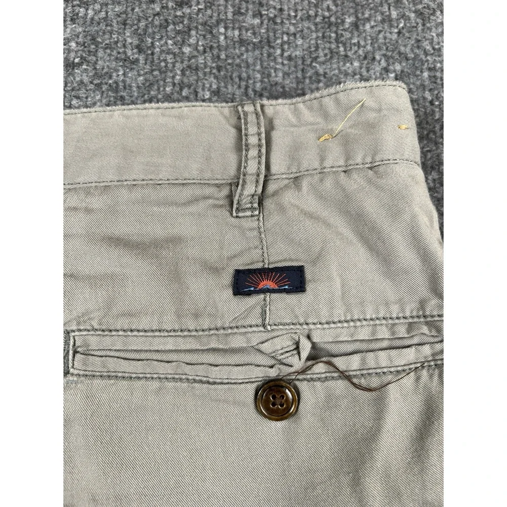 Faherty Shorts Mens 28 Khaki Movement Chino 9